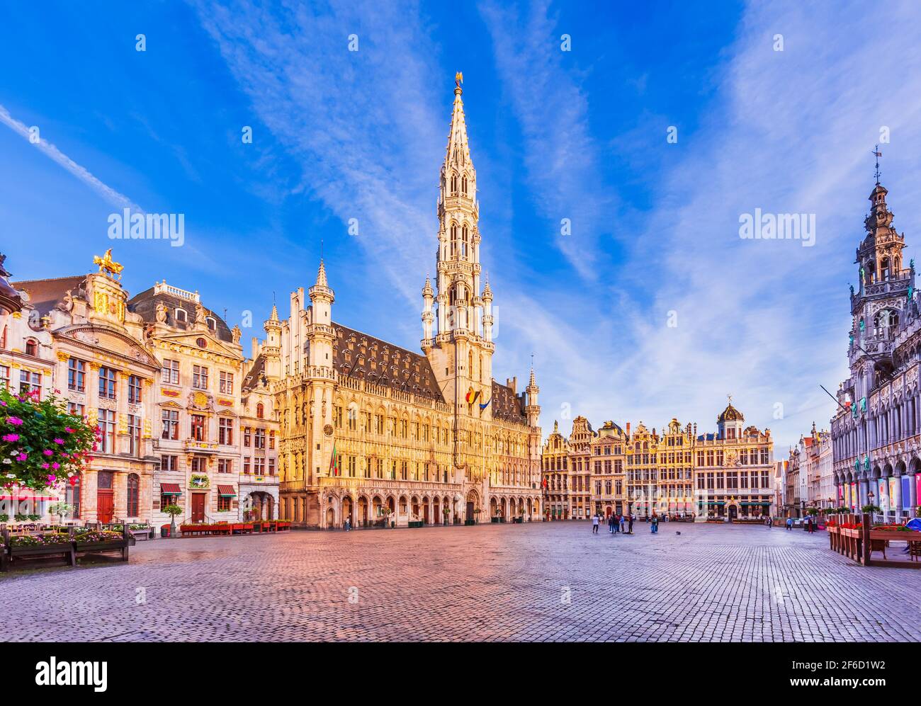 Bruselas, Bélgica. La Grand Place. Plaza del mercado rodeada de Guild Halls. Foto de stock