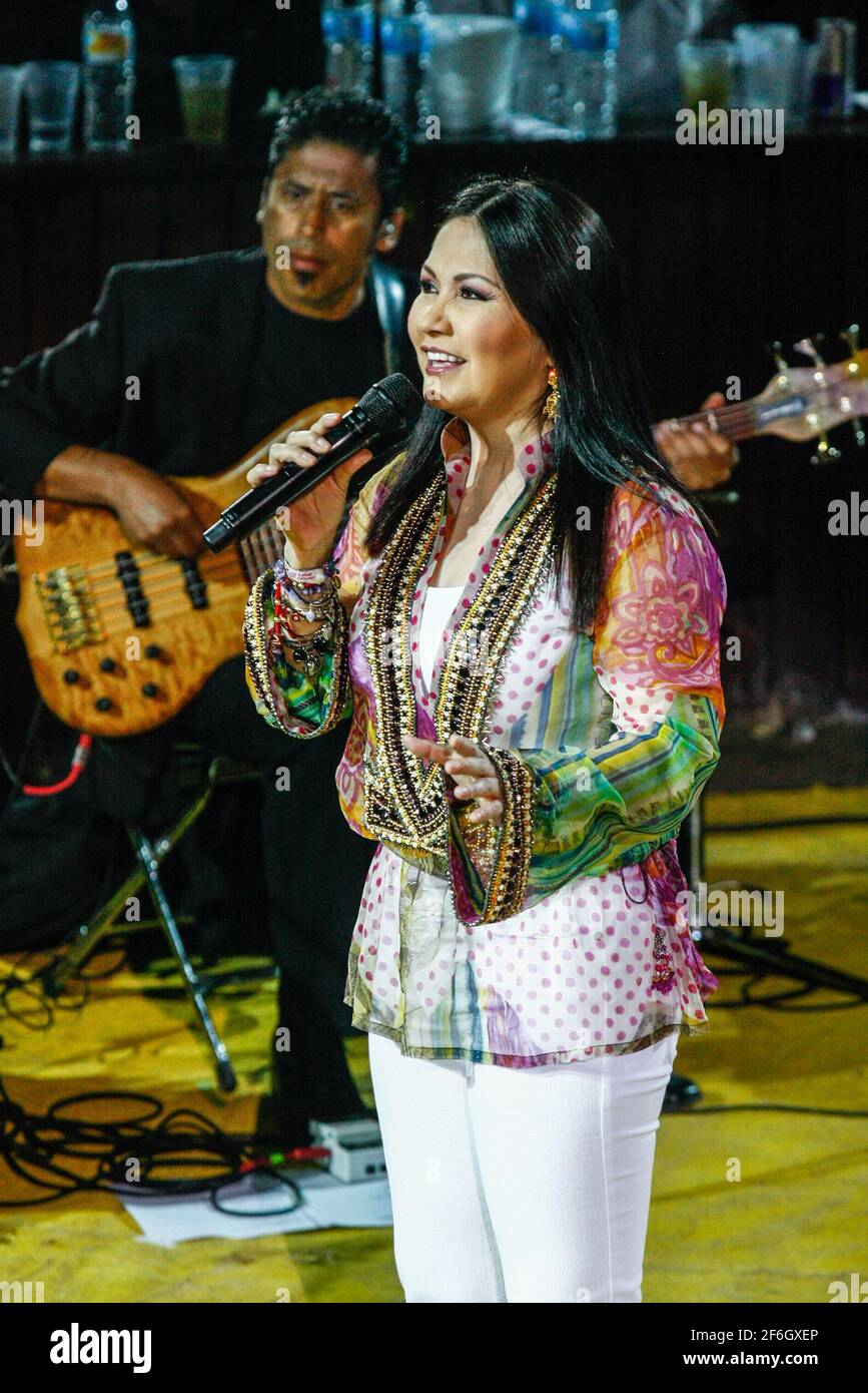 Ana gabriel fotografías e imágenes de alta resolución - Alamy