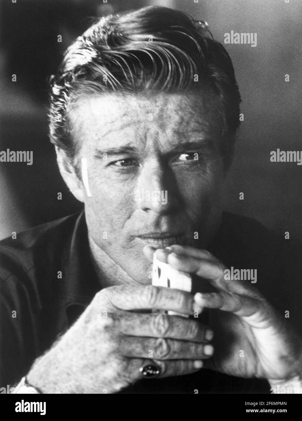 Robert Redford, cabeza y hombros Publicidad Retrato para la película, 'la Habana', foto, Jean Pagliuso, Universal Pictures, 1990 Foto de stock