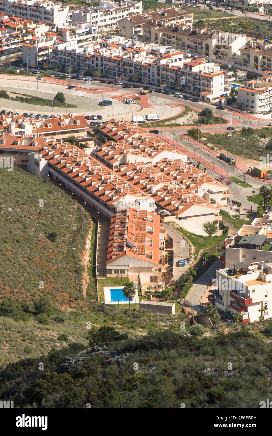 Nueva urbanización interior, adosados Costa del Sol, España. Foto de stock
