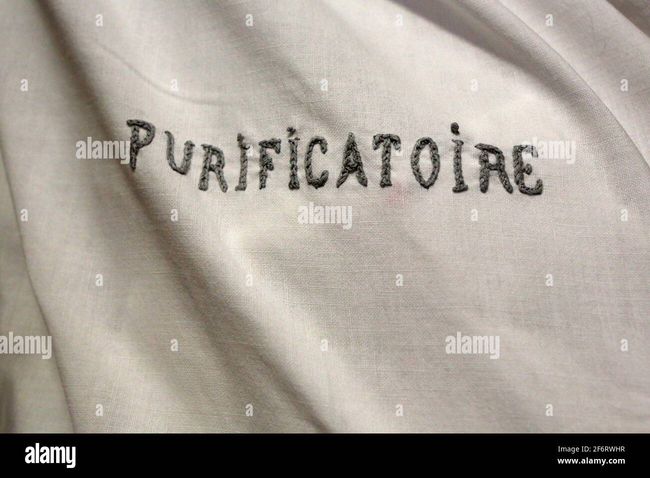 Purificador. Inscripción. Iglesia de Saint-Gervais-et-Protais. Saint-Gervais-les-Bains. Alta Saboya. Auvernia Rhône-Alpes. Francia. Europa Fotografía de stock - Alamy Purificador. Inscripción. Iglesia de Saint-Gervais-et-Protais. Saint-Gervais-les-Bains. Alta Saboya. Auvernia Rhône-Alpes. Francia. Europa Fotografía de stock - Alamy