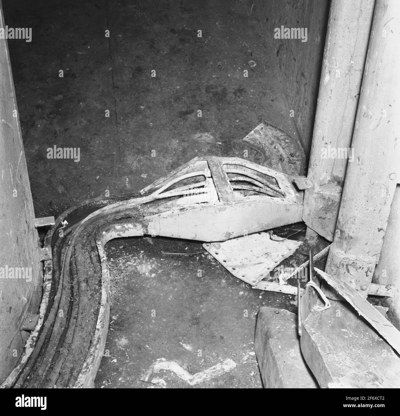 Tres coronas (representado nombre).tres coronas (representado