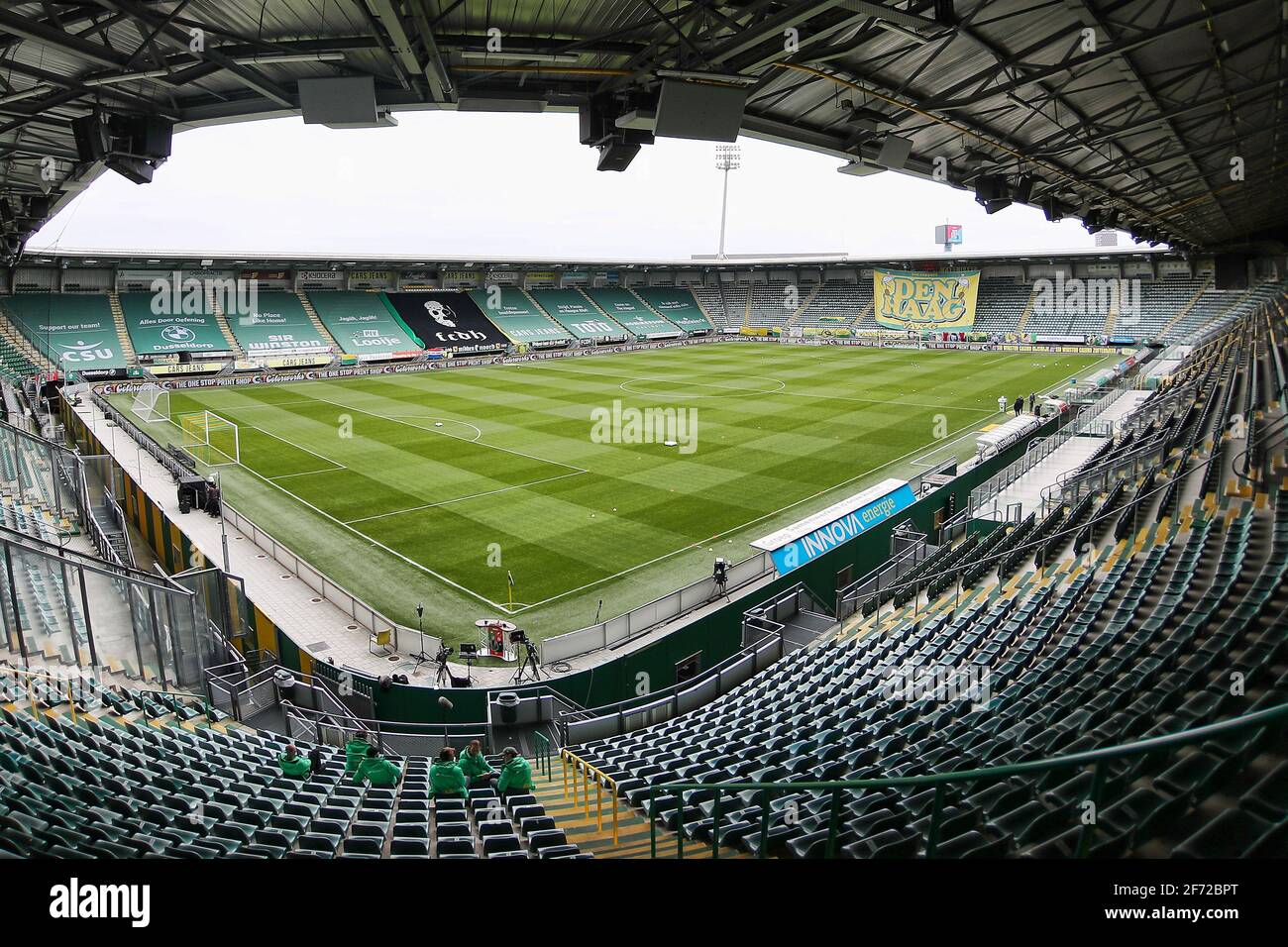 DEN HAAG, 04-04-2021 , Cars Jeans Stadion ADO Den Haag , Dutch Eredivisie  football Season 2020 /