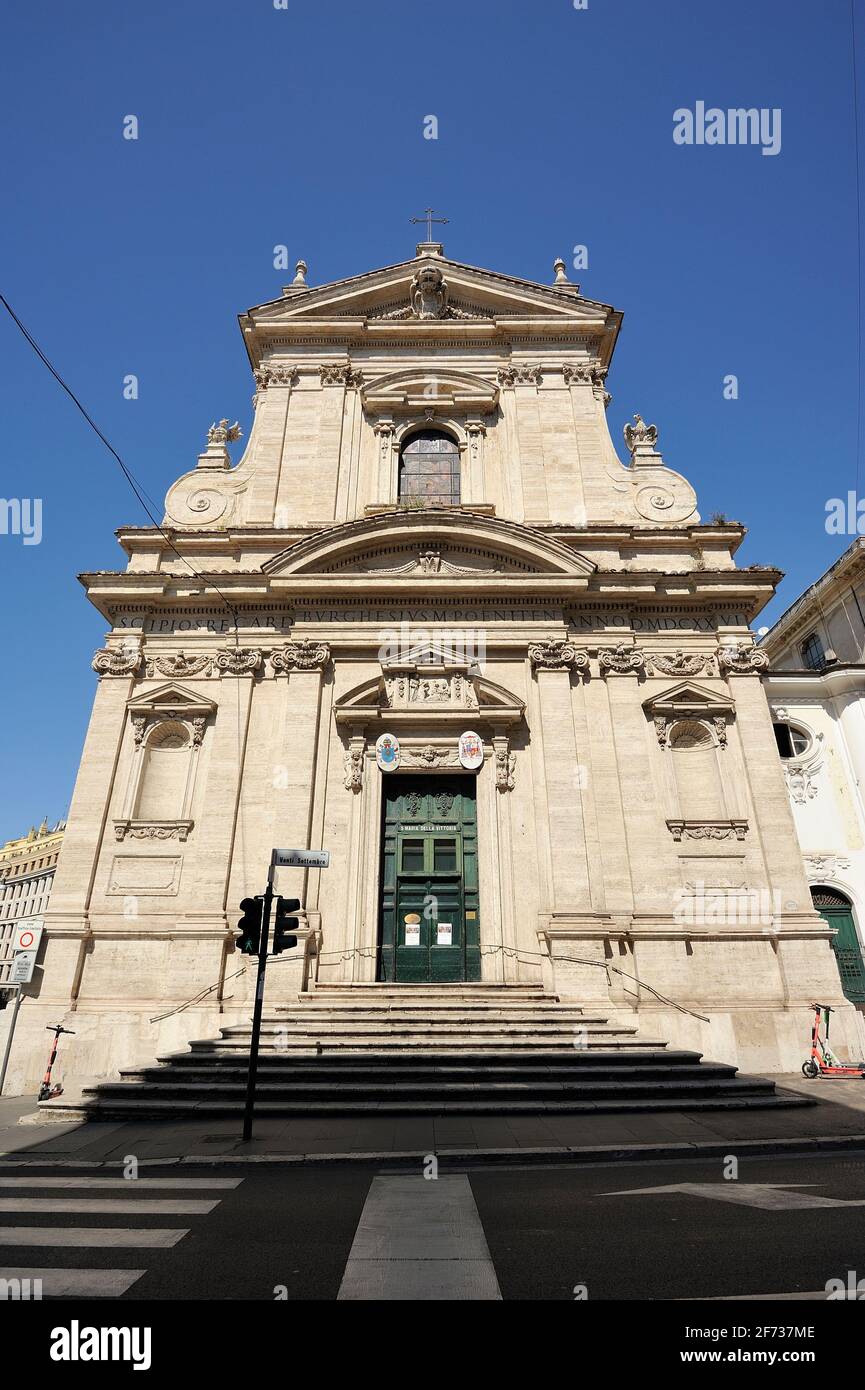 Italia, Roma, la iglesia de Santa Maria della Vittoria Foto de stock