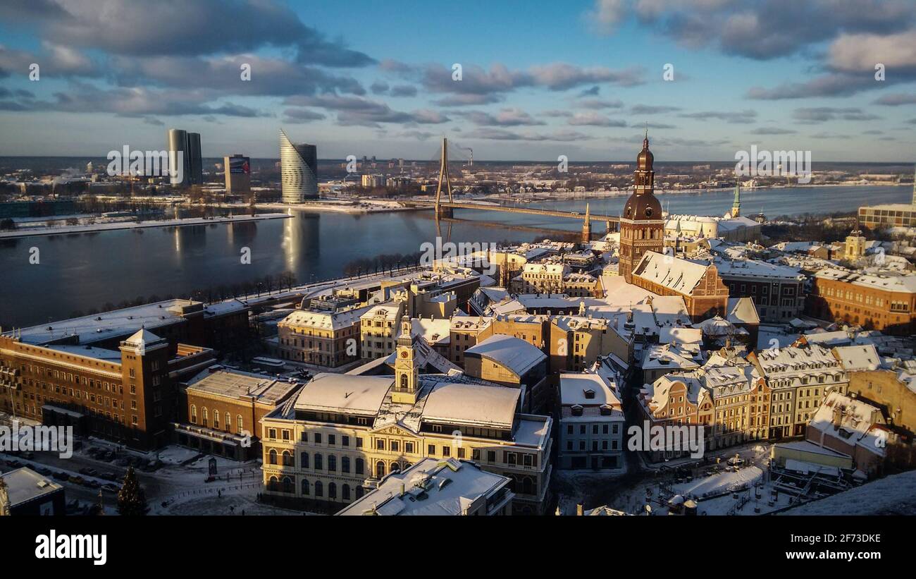 Riga paisaje del campanario, Riga, Letonia Foto de stock