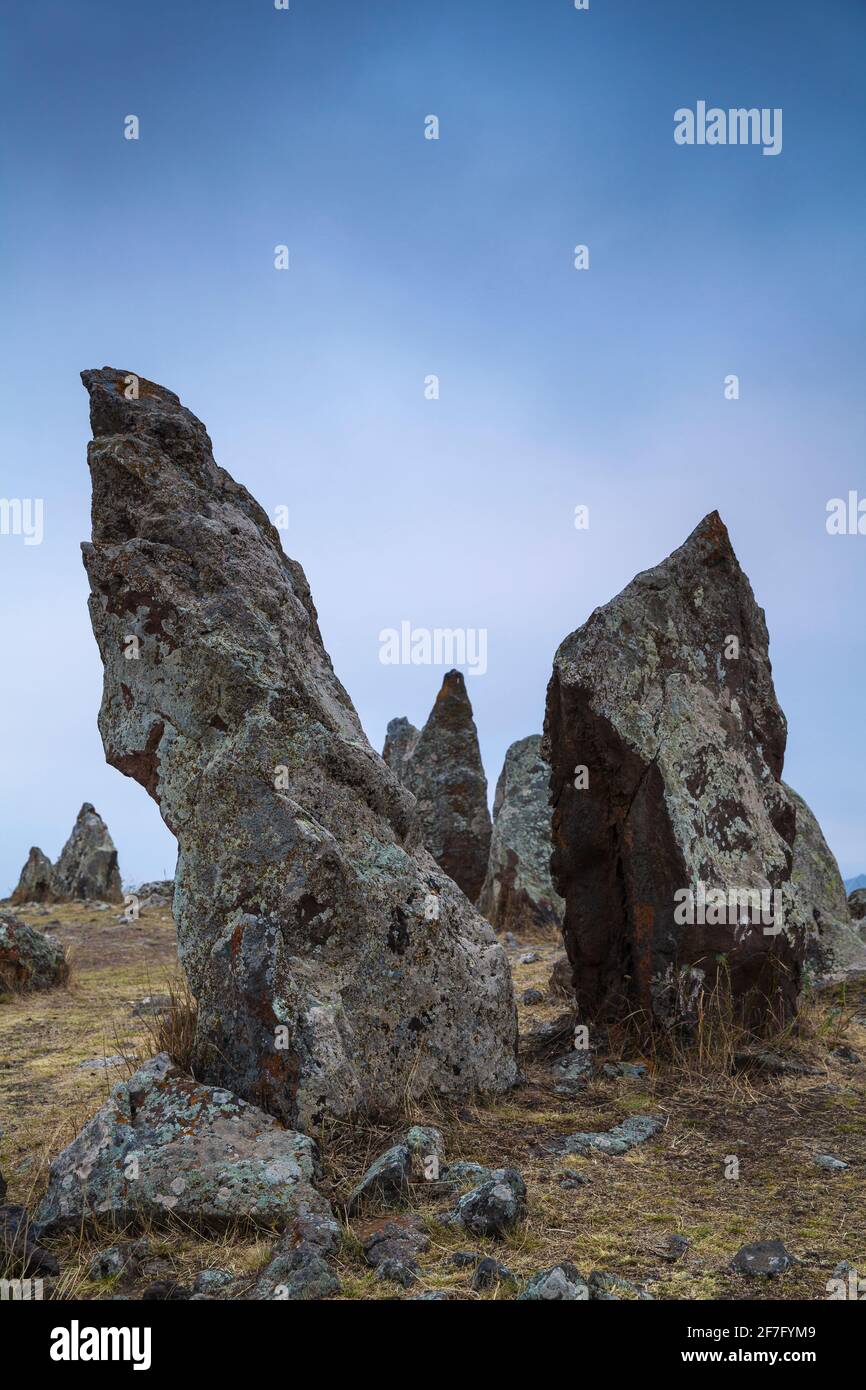 Armenia, Sisián, Zorats Karer también conocido como Karahundj o Carahunge - que significa piedras de habla, tumbas antiguas Foto de stock