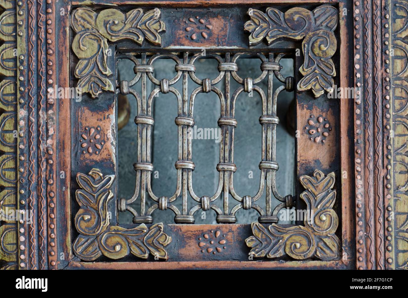 Hermosos muebles indios antiguos. Antiguo patrón de madera de textura.  Muebles clásicos con ornamento. Diseño Oriental, la decoración en madera  Fotografía de stock - Alamy