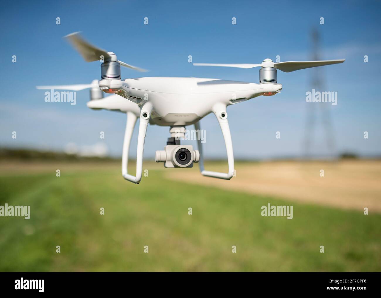 DJI Phantom 4 Drone Fotografía de stock - Alamy