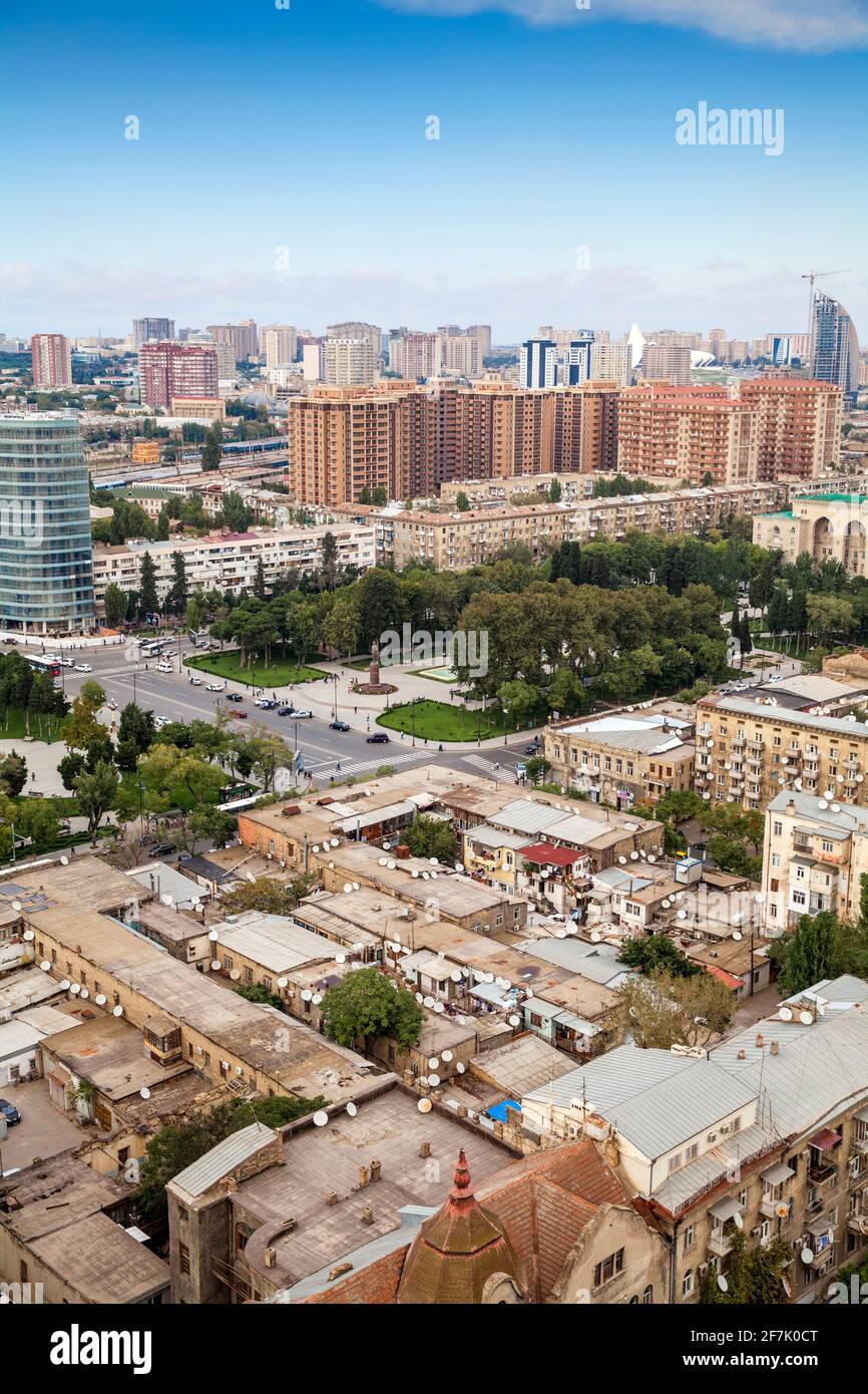 Azerbaiyán, Bakú, Vista del centro de la ciudad Foto de stock