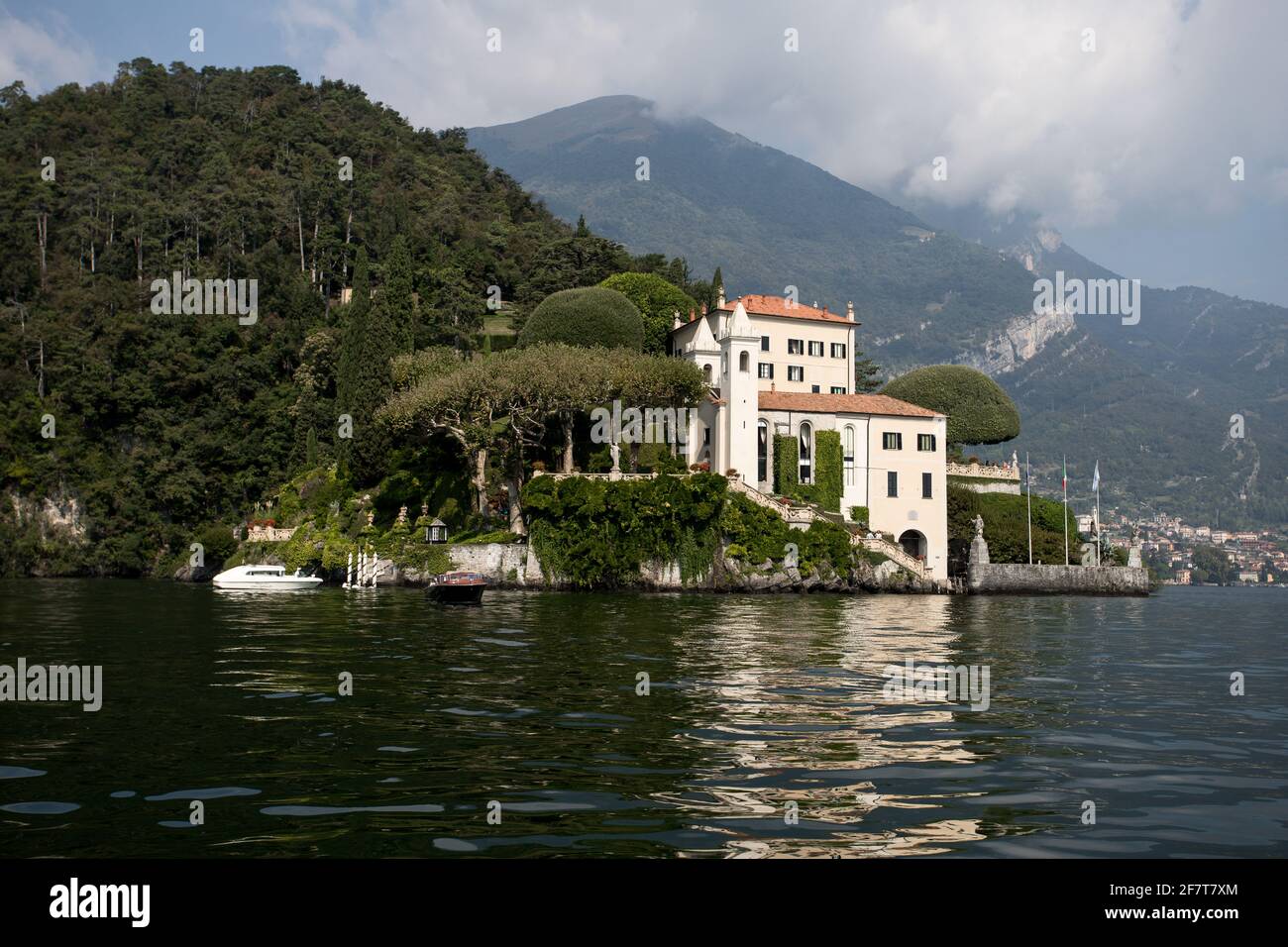 Villa del Balbianello, Lago Como, Italia. Como se ve en Star Wars: Episodio II Ataque de los Clones y Casino Royale Foto de stock