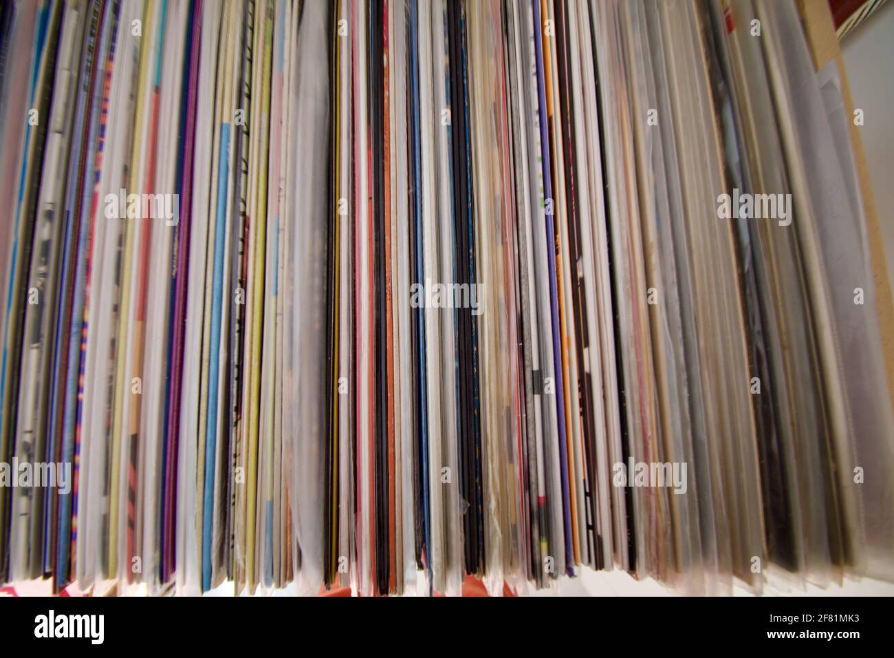 33t colección de vinilo con muchos vinilos Fotografía de stock - Alamy