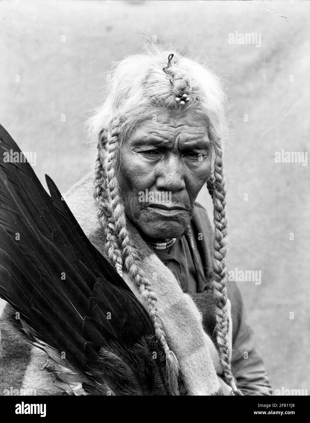 Chamán nativo americano fotografías e imágenes de alta resolución - Alamy