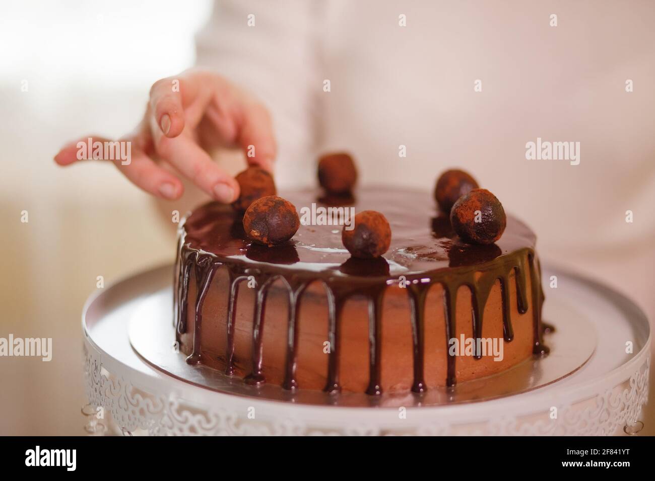 Deliciosos pasteles, pastel de chocolate, chocolate, dulces hechos a mano Foto de stock