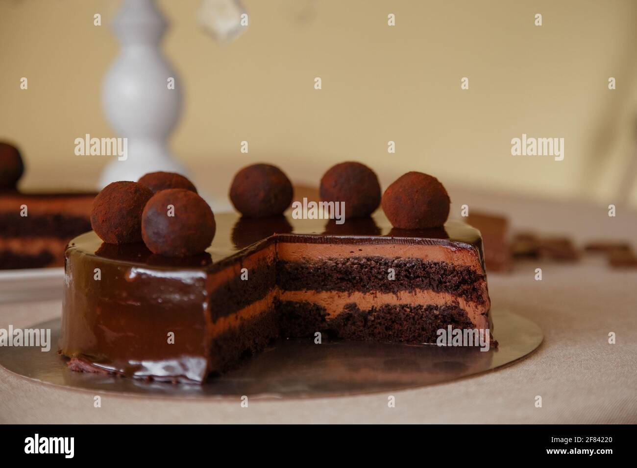Deliciosos pasteles, pastel de chocolate, chocolate, dulces hechos a mano Foto de stock