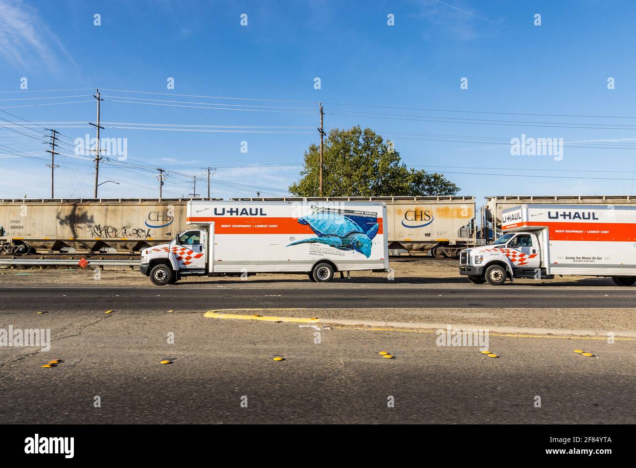 Alquiler de camiones uhaul usa fotografías e imágenes de alta