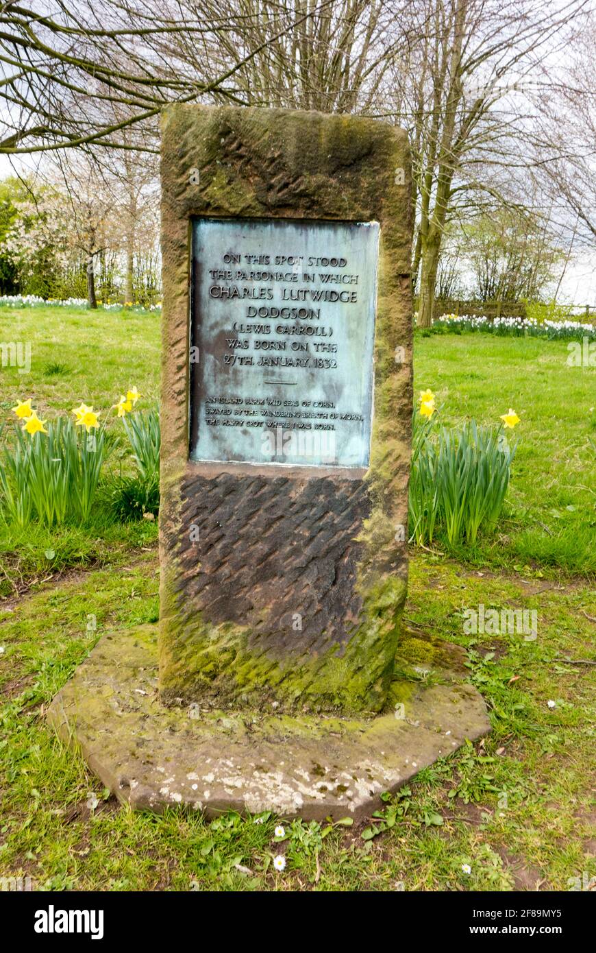 El sitio en Daresbury Cheshire de la casa de la infancia de Charles Lutwidge Dodgson más conocido como el autor de Alice En el maravilloso Lewis Carroll Foto de stock