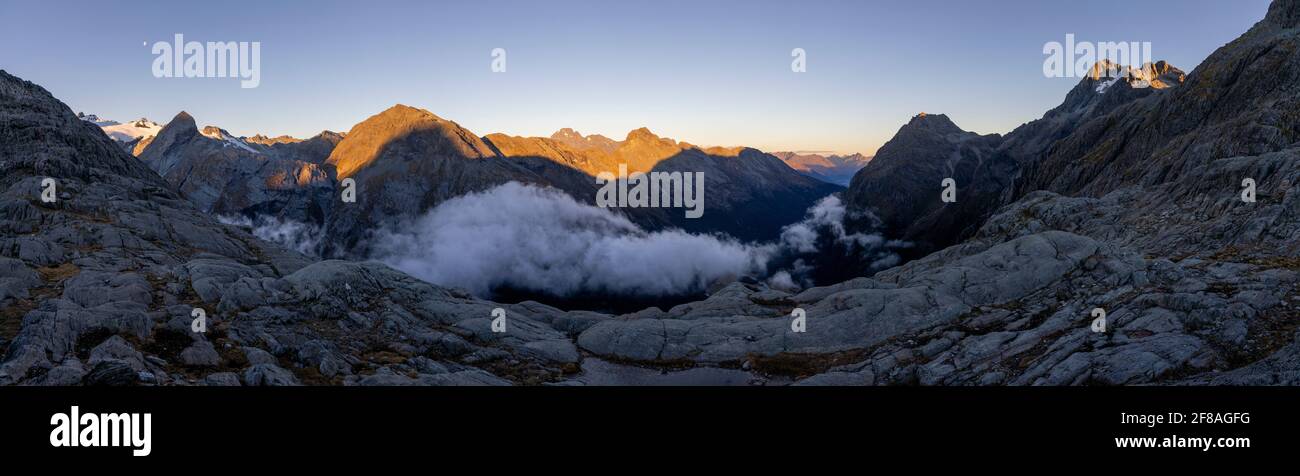 Panorama de los Alpes del Sur Foto de stock