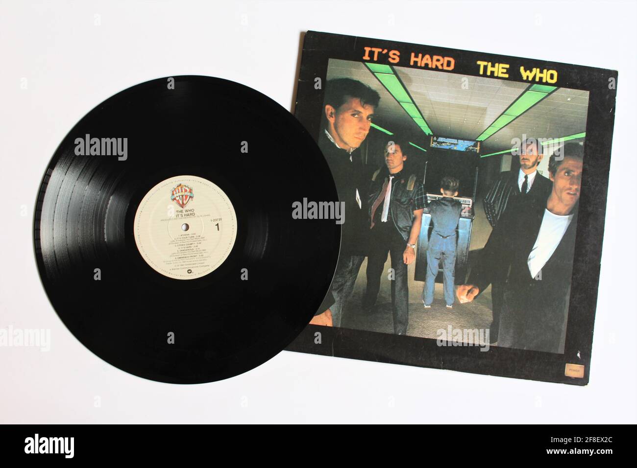 Rock and hard rock band, el álbum de música de la OMS en disco LP de vinilo.  Título: Es difícil Fotografía de stock - Alamy