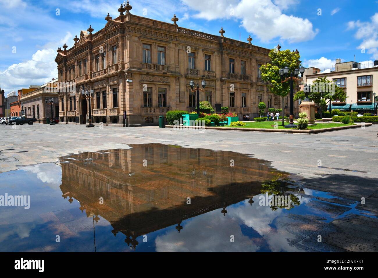 Museo nacional de la mascara fotografías e imágenes de alta resolución -  Alamy