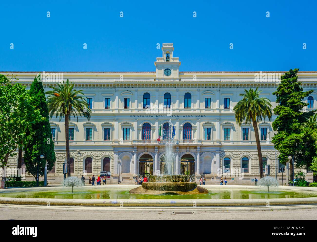 Università Degli Studi Di Bari Aldo Moro Sede Brindisi Universita aldo moro fotografías e imágenes de alta resolución - Alamy