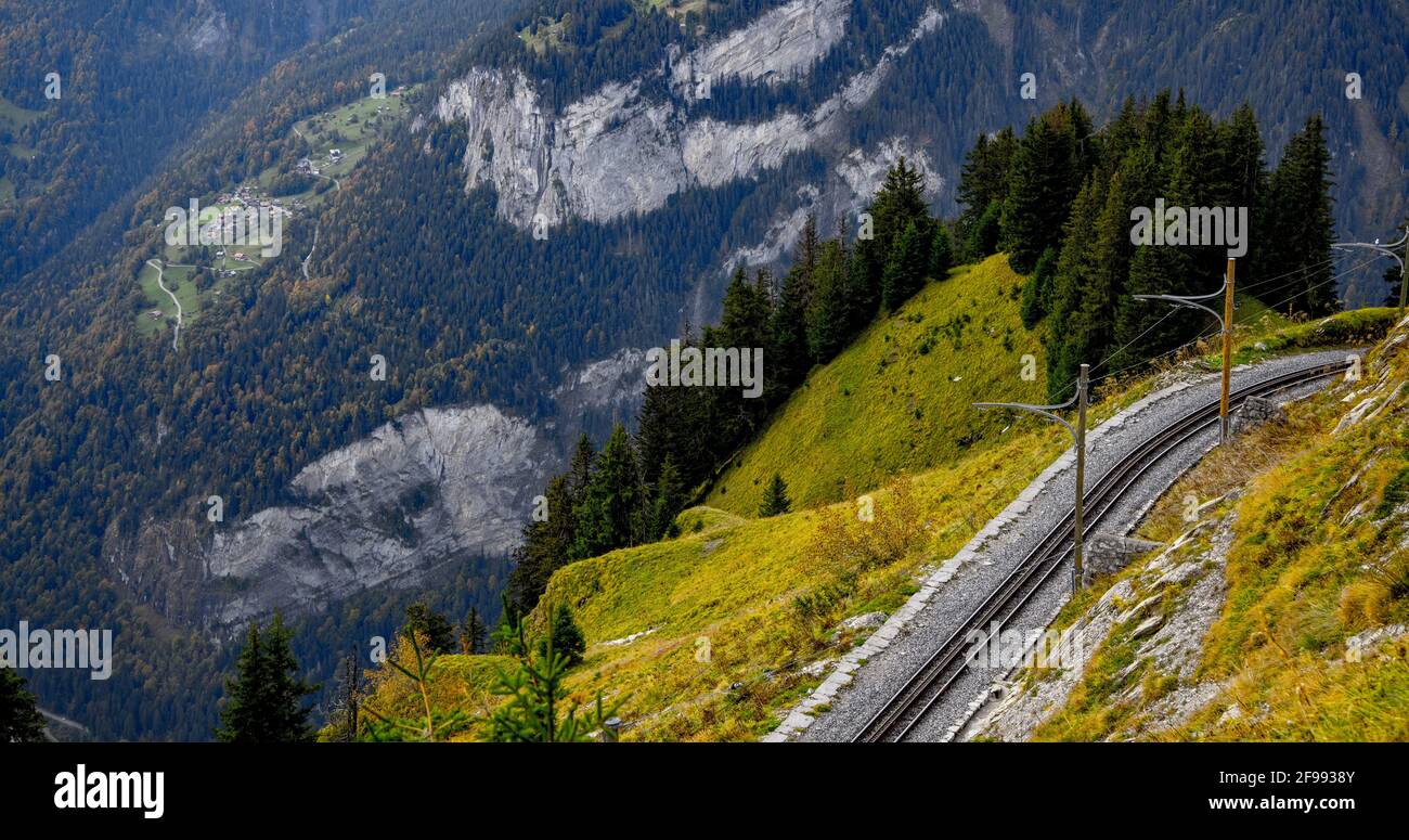 El increíble paisaje de los Alpes suizos - la hermosa Suiza - fotografía de viajes Foto de stock