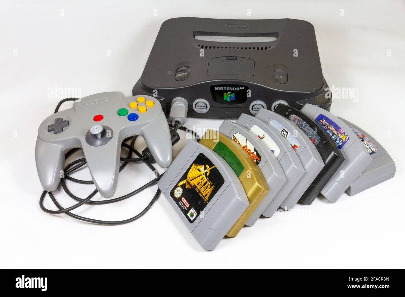 Juegos de nintendo 64 fotografías e imágenes de alta resolución - Alamy