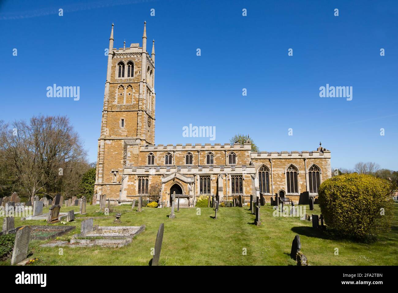 Iglesia Parroquial Anglicana de St Andrews.Denton, Lincolnshire, Inglaterra Foto de stock