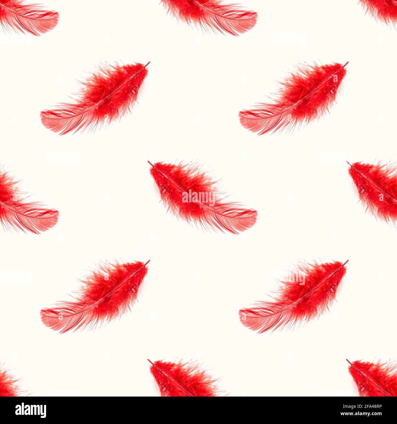 Resultado de imagen de plumas rojas  Red texture background, Red color  background, Red feather