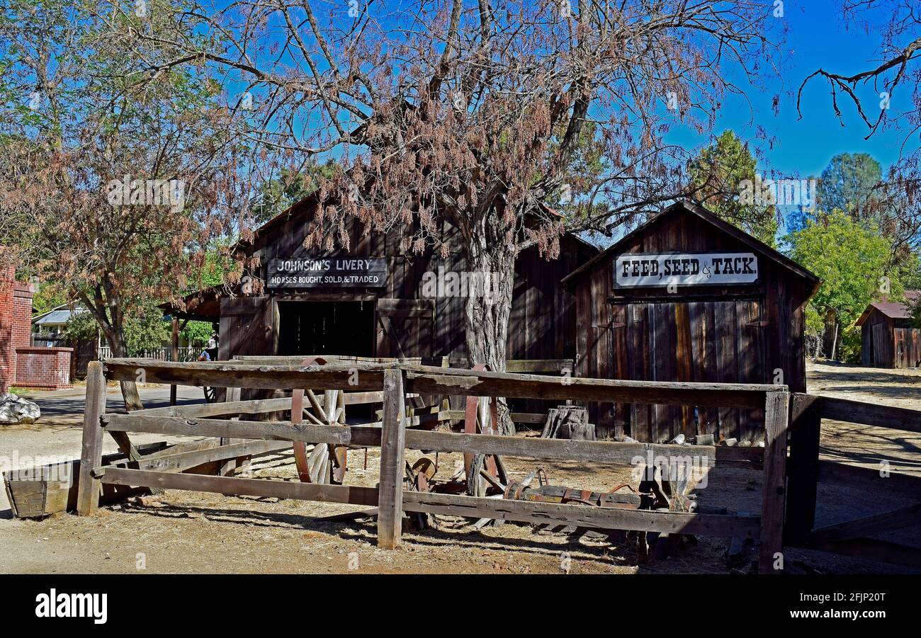 Johnson Livery Stable, en el Parque Histórico del Estado de Columbia, Columbia, California Foto de stock