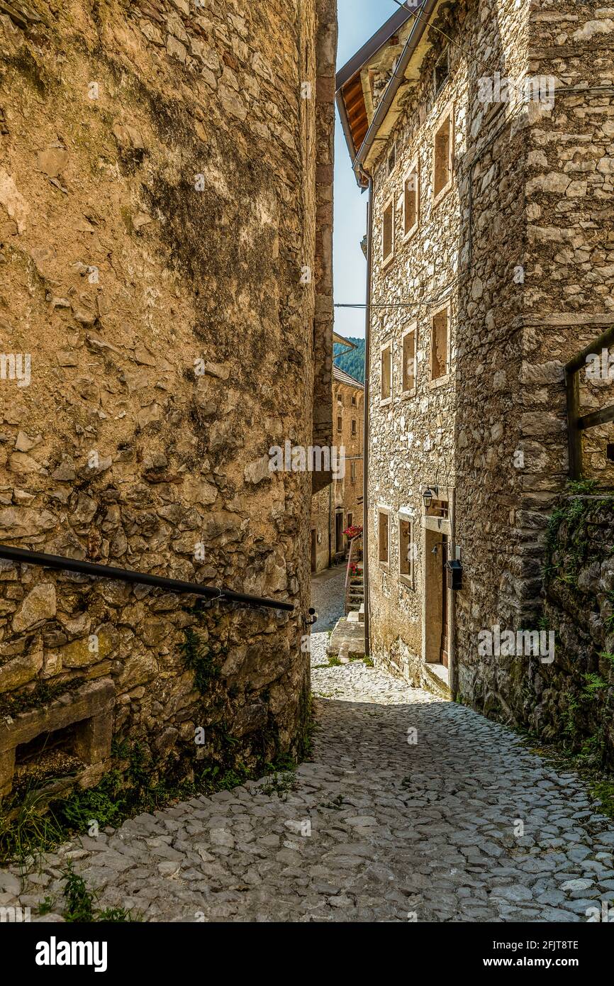 Friuli Vajont Casso en Val Cellina Foto de stock