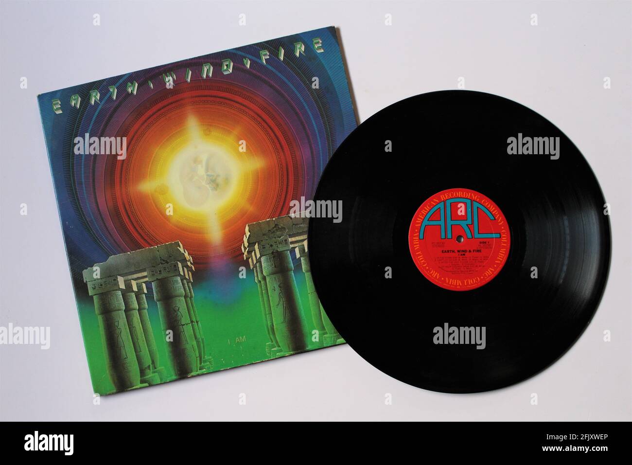 Vinyl record fire fotografías e imágenes de alta resolución - Alamy