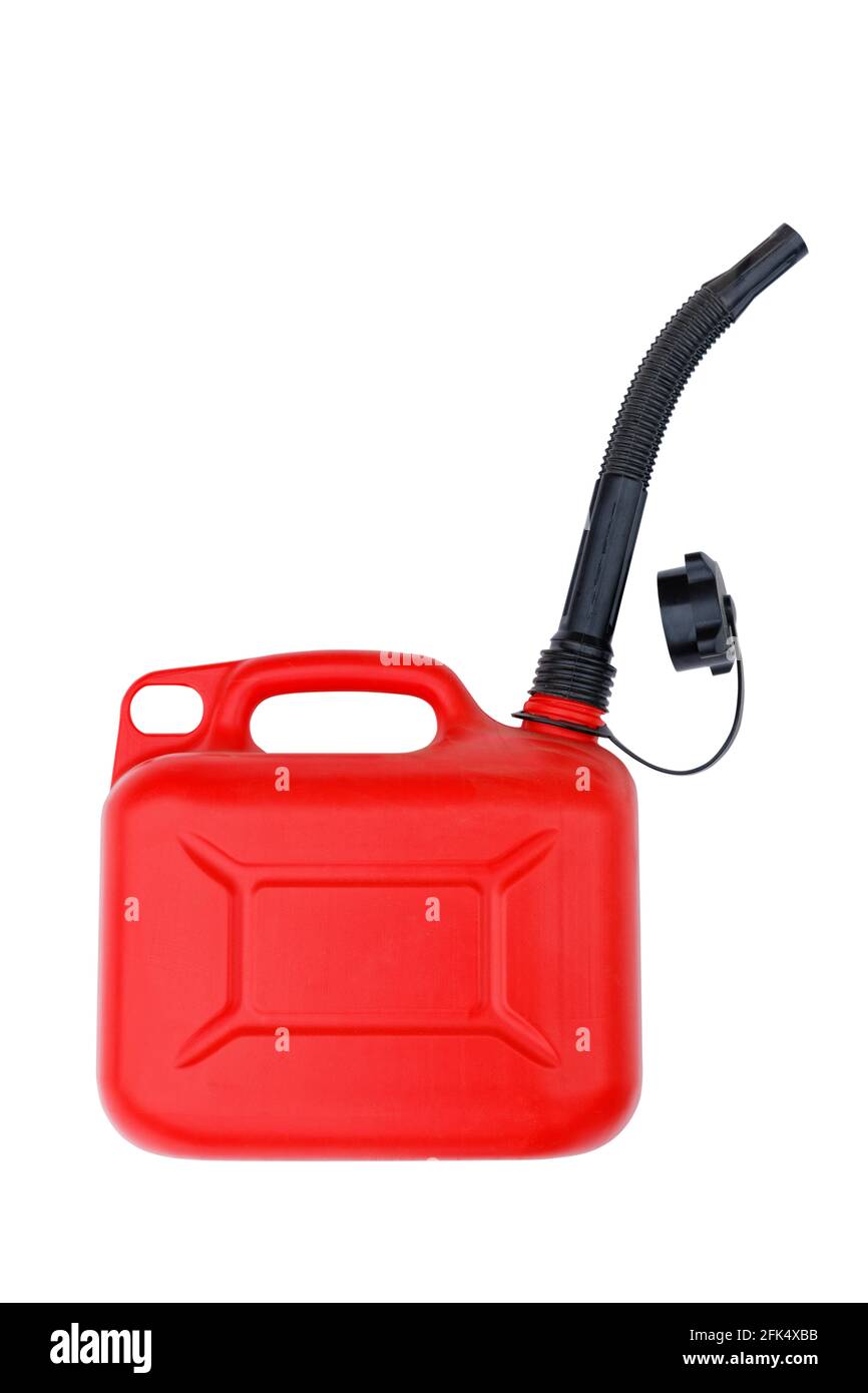 Recipiente de plástico rojo con pico negro para gasolina u otro  combustible. Aislado sobre blanco Fotografía de stock - Alamy