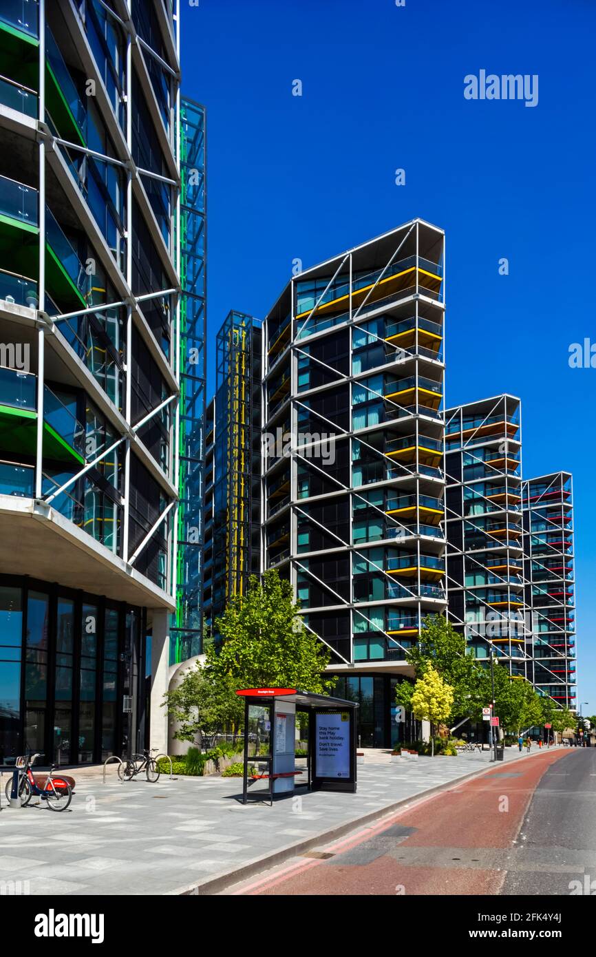 Torres de apartamentos residenciales de los jardines de lexington  fotografías e imágenes de alta resolución - Alamy