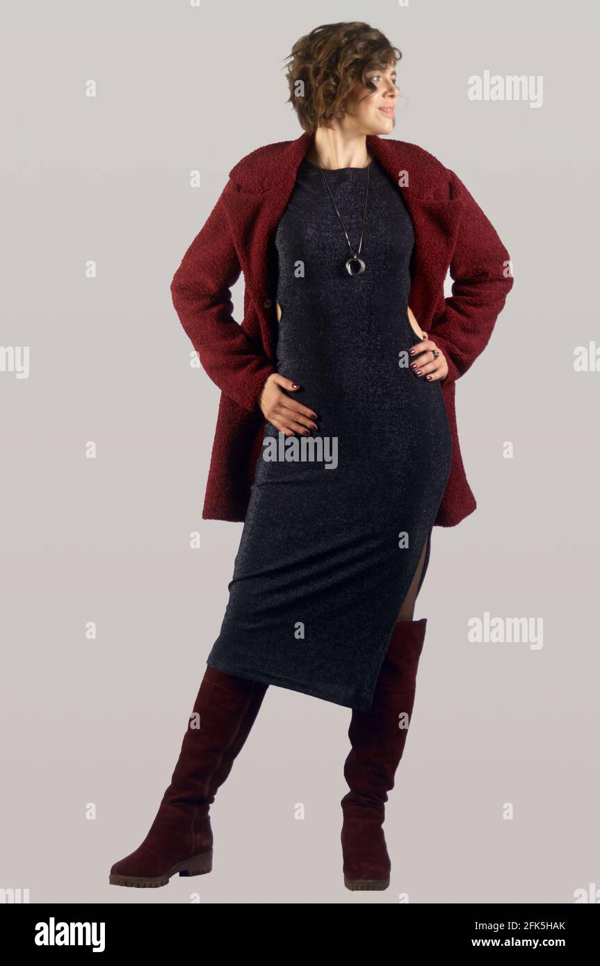 Botas Altas Hasta La Rodilla Roja Fotos e Imágenes de stock - Alamy