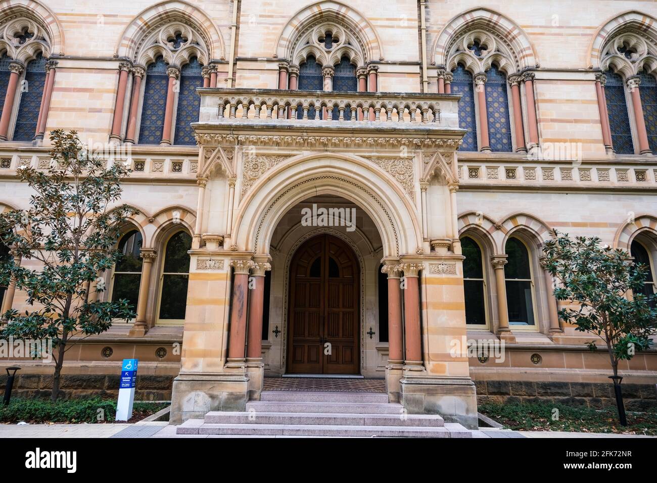El edificio Mitchell en el campus de la Universidad de Adelaida en Australia Foto de stock