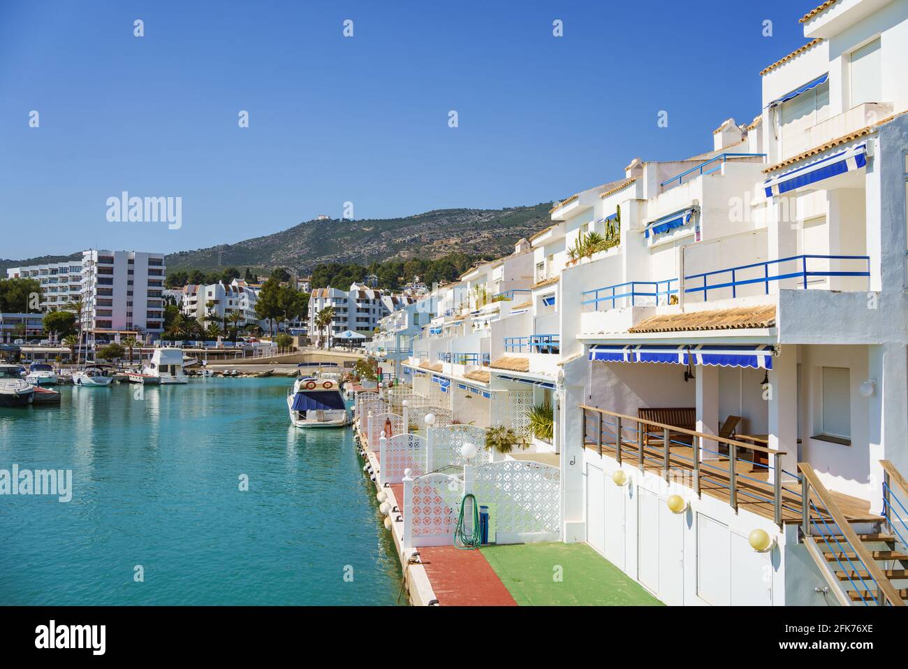 Construção De Veles E Aberturas Em Marina Valencia Espanha Foto Editorial -  Imagem de litoral, fachada: 237392336