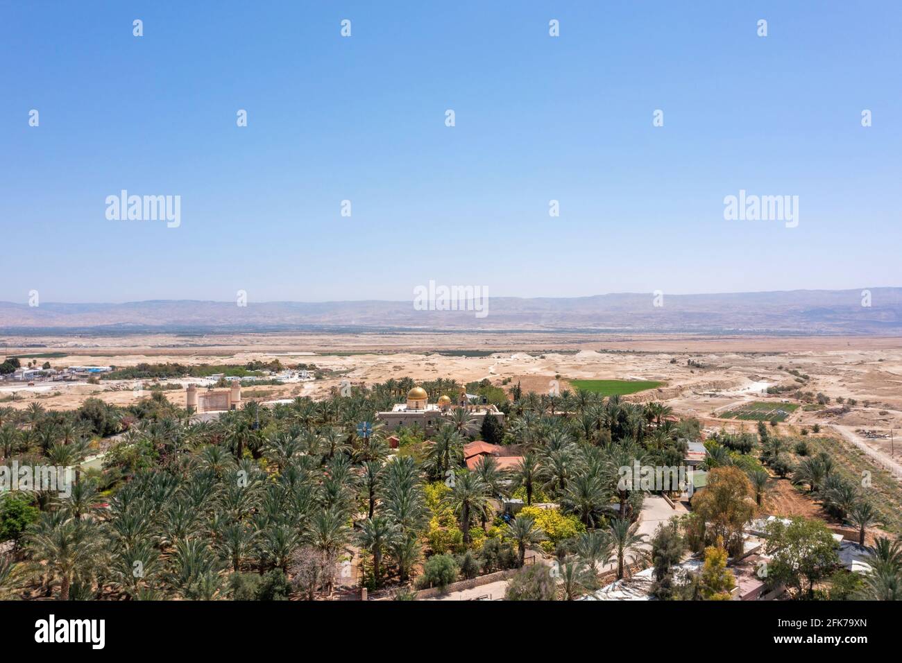 Monasterio Santo de San Gerasimos del Jordán, al oeste del río Jordán, Vista aérea. Foto de stock