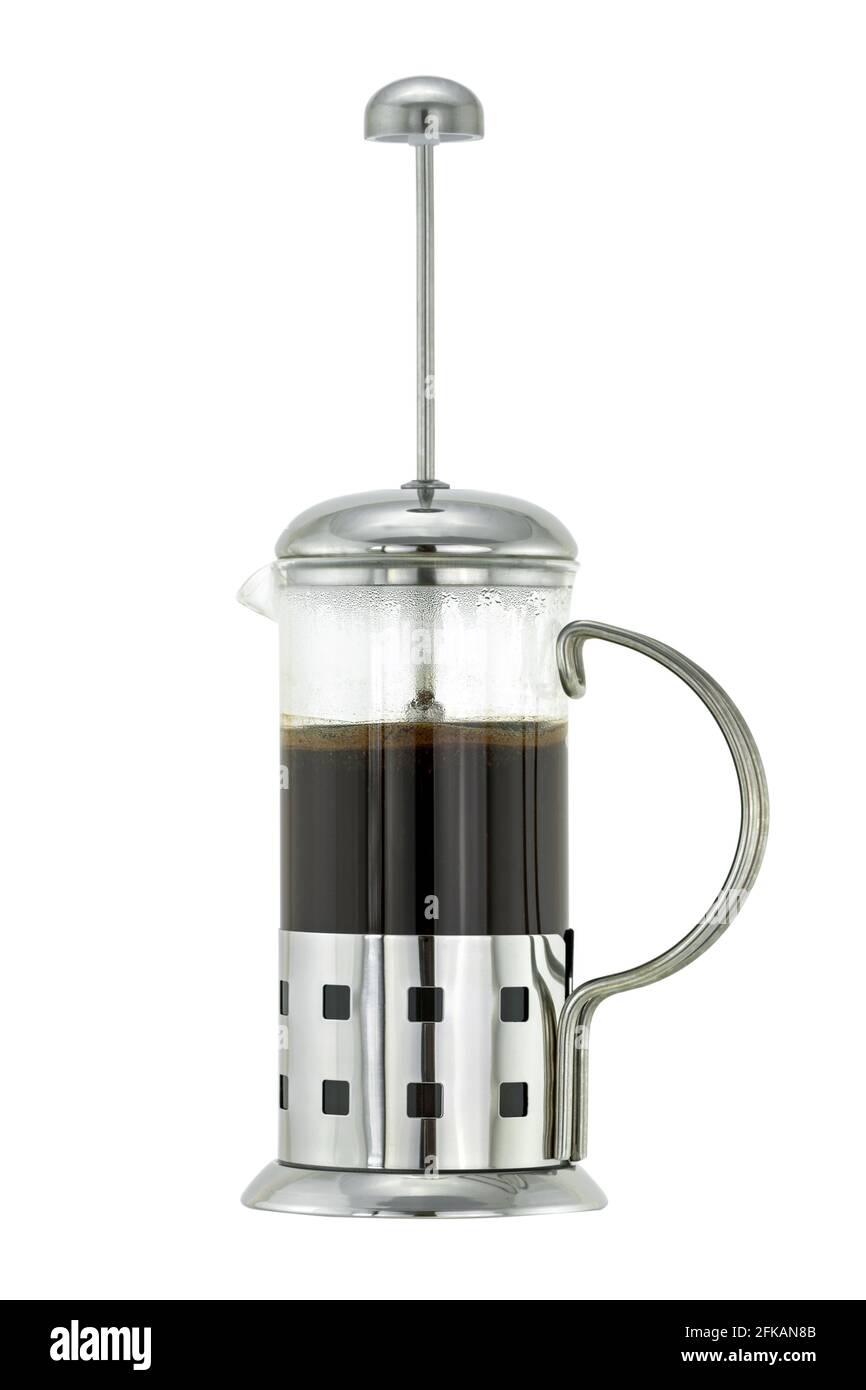 Cafetera de prensa francesa metálica plateada con café molido y agua  caliente en el interior, aislada sobre fondo blanco Fotografía de stock -  Alamy