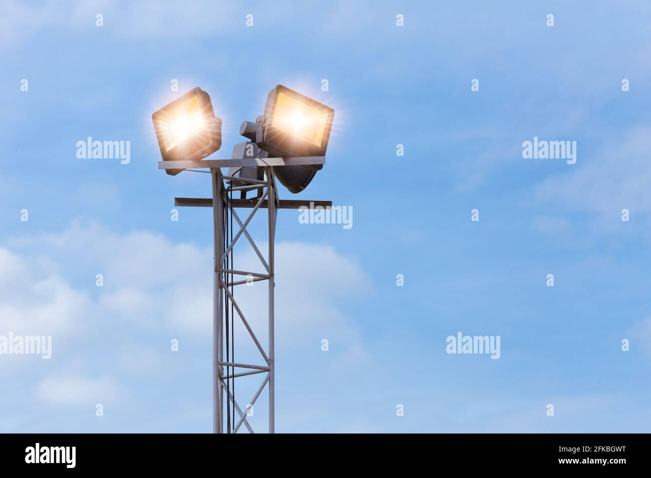 Reflector de alta potencia fotografías e imágenes de alta resolución - Alamy