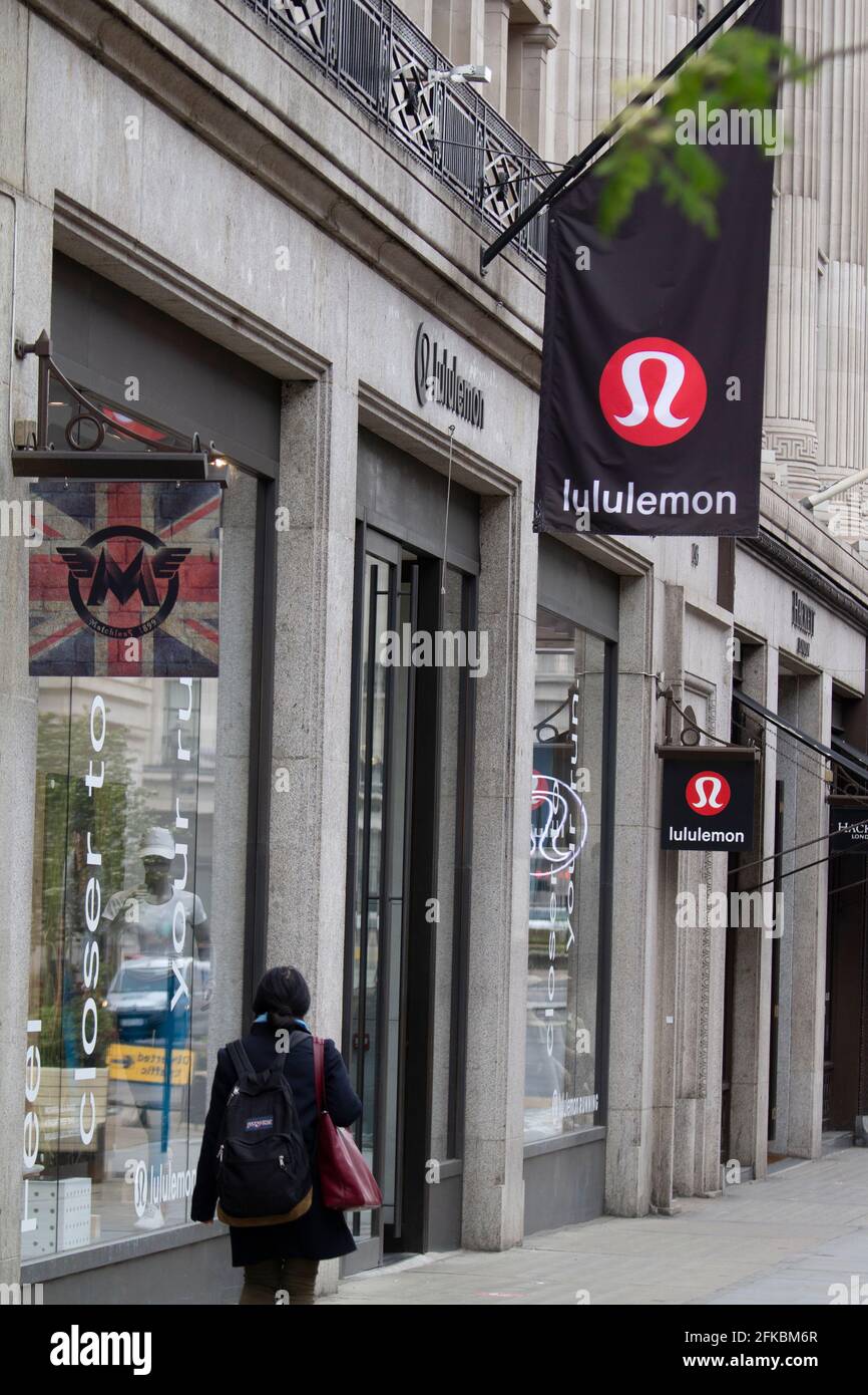 Lululemon Athletica, tienda de ropa deportiva en el centro de Londres  Fotografía de stock - Alamy
