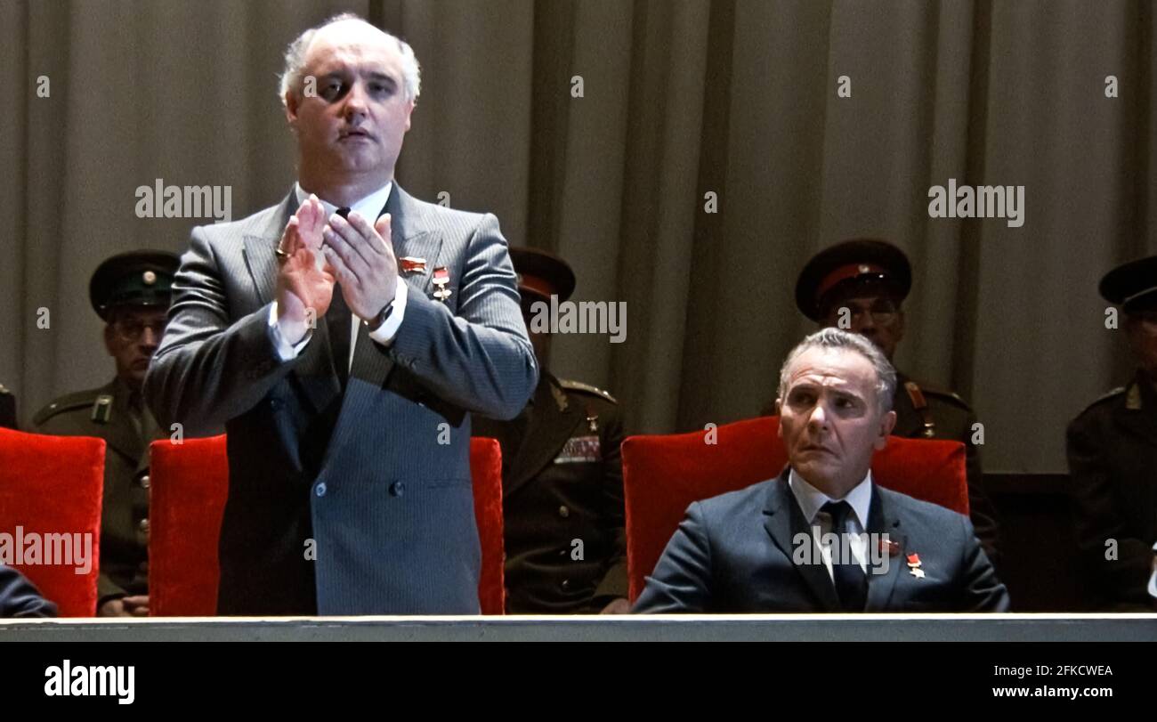 EE.UU. Una escena de la película (C)MGM/UA: Rocky IV (1985). Argumento: Rocky Balboa se enorgullece de tener el campeonato mundial de boxeo de peso pesado, pero un nuevo retador ha dado un paso adelante: Drago, un luchador de seis pies y cuatro, de 261 libras que cuenta con el respaldo de la Unión Soviética. Ref: LMK110-J7060-260421 suministrado por LMKMEDIA. Sólo editorial. Landmark Media no es el propietario de los derechos de autor de estas películas o fotos de televisión, pero proporciona un servicio sólo para los medios reconocidos. pictures@lmkmedia.com Foto de stock