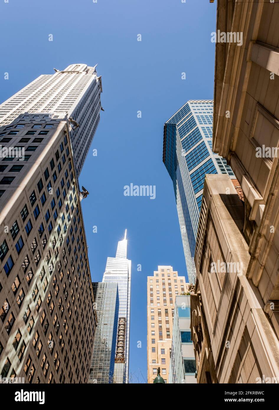 Los Edificios Rascacielos de la ciudad de Foto de stock