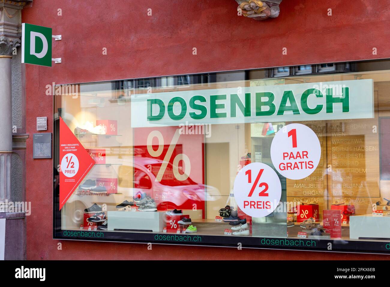 Dosenbach, tienda de zapatos Foto de stock