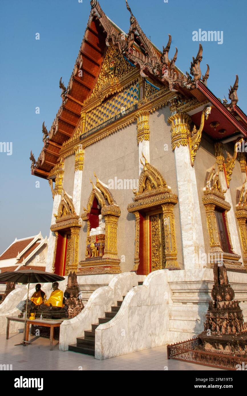 El Buda Reclinante del Templo de Wat Pho en Bangkok. El templo fue fundado en el siglo 16th Foto de stock