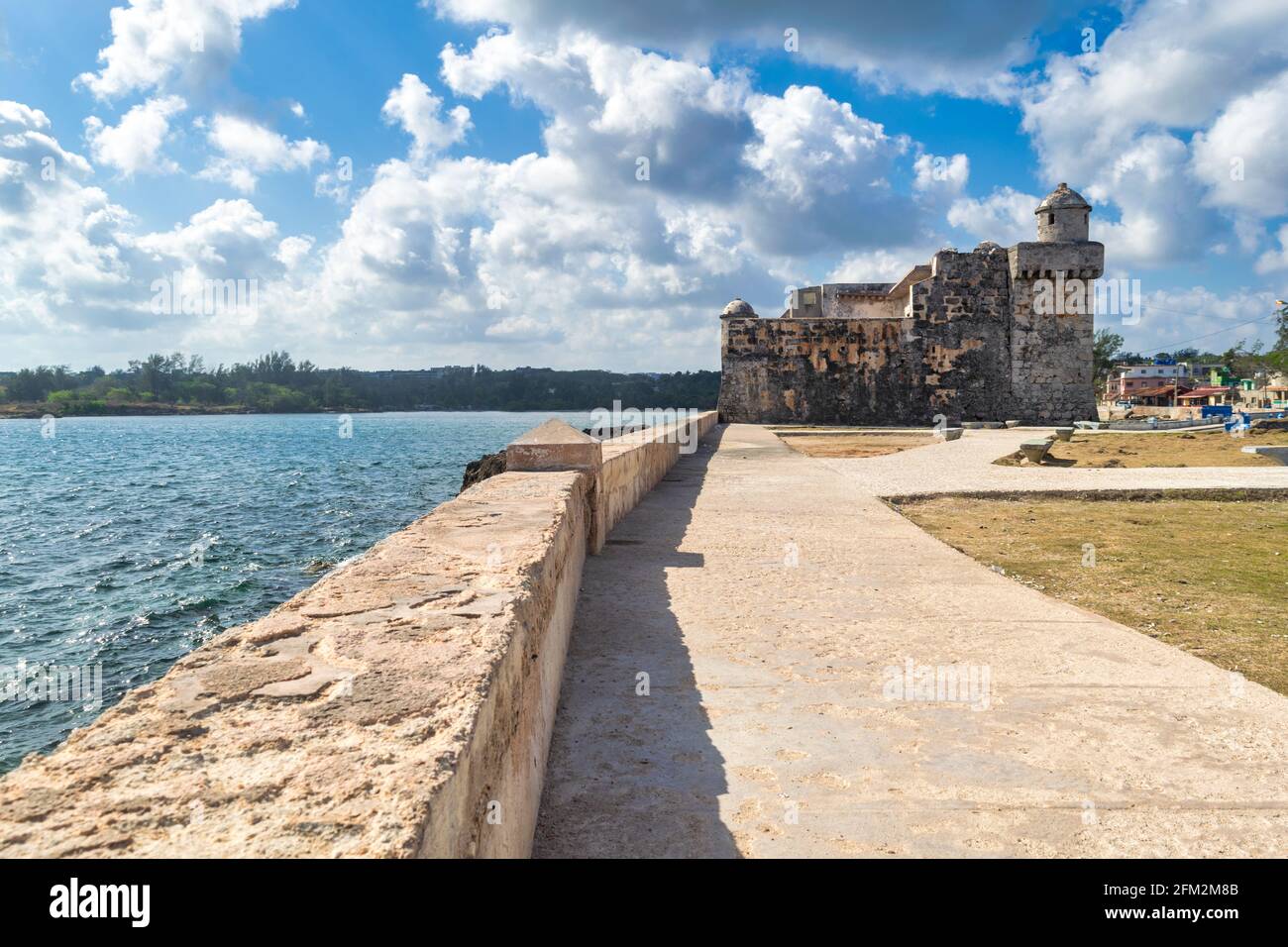 Ciudad de Cojimar en La Habana, Cuba Foto de stock