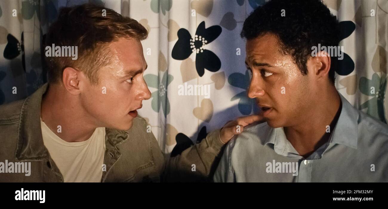 Ben Hardy Peliculas Y Programas De Television EE.UU. Daryl McCormack y Ben Hardy en una escena de la (C)Paramount  Pictures película : Pixie (2020). Argumento: Para vengar la muerte de su  madre, Pixie masterminds un heist pero debe huir