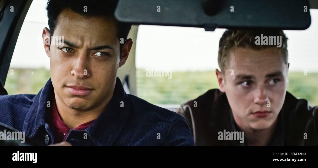 Ben Hardy Peliculas Y Programas De Television EE.UU. Daryl McCormack y Ben Hardy en una escena de la (C)Paramount  Pictures película : Pixie (2020). Argumento: Para vengar la muerte de su  madre, Pixie masterminds un heist pero debe huir