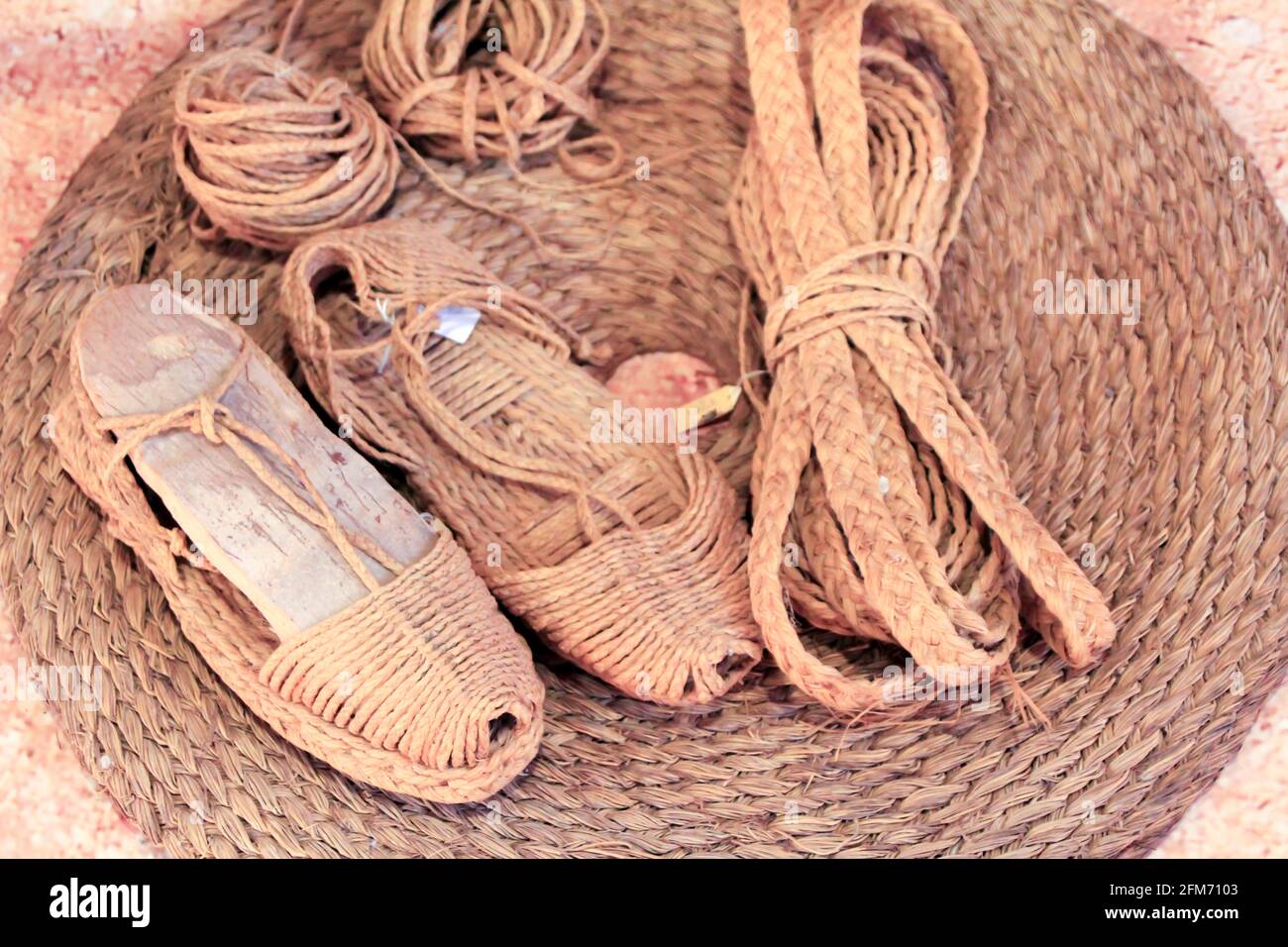 Alpargatas fotografías e imágenes de alta resolución - Alamy