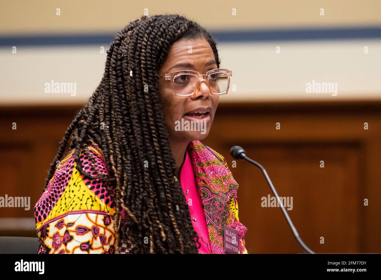 Joia Adele Crear-Perry, M.D., FACOG, Fundadora y Presidenta de la National Birth Equity Collaborative, comparece ante un Comité de Supervisión y Reforma de la Cámara de Representantes con una audiencia “Birthing While Black: Examining Americas Black Maternal Health Crisis” en el edificio de oficinas de Rayburn House en Washington, DC, jueves, 6 de mayo de 2021. Crédito: Rod Lamkey/CNP /MediaPunch Foto de stock