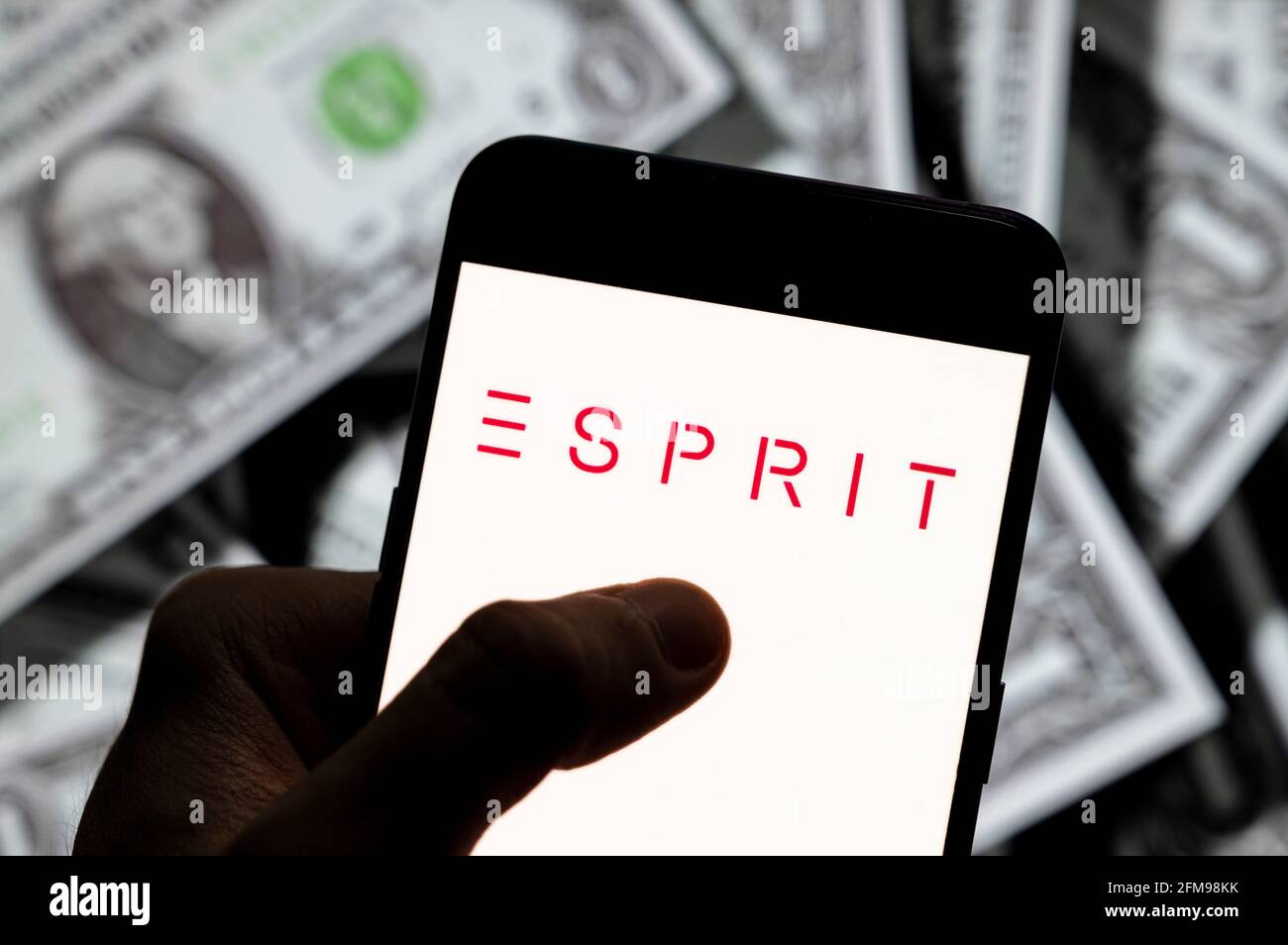 Catálogo Esprit en Bogotá - Folletos y Ofertas 2022